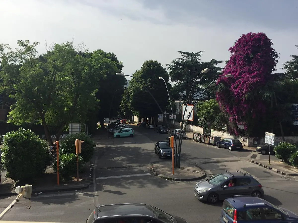 Domus Stadio Naples Guest house