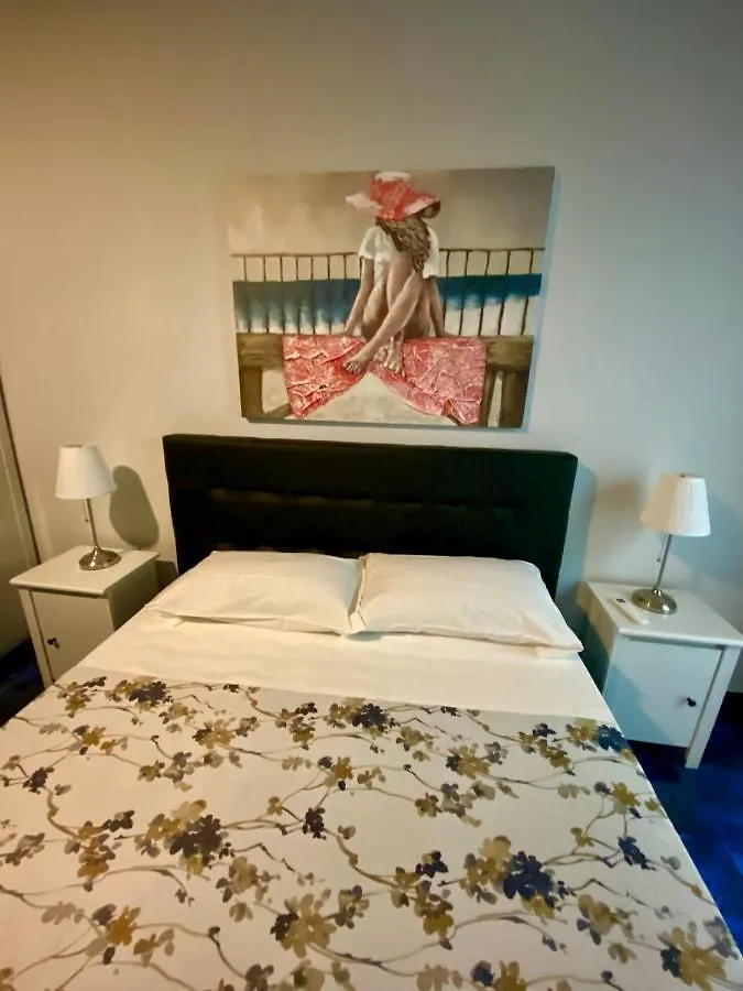 Domus Stadio Naples Guest house